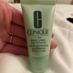 Clinique 7 day scrub cream 1 Fl oz